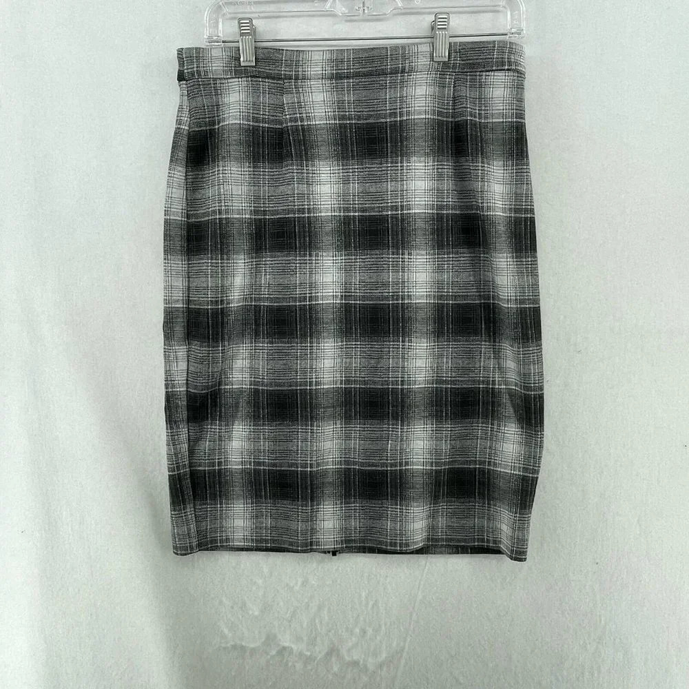 Halogen Pencil Skirt Women Sz 10 Gray Black Plaid Short Full Zip Classic Stretch